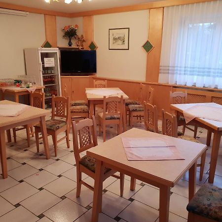 Restaurant Gaestehaus Seiger Sankt Lorenzen bei Knittelfeld ภายนอก รูปภาพ