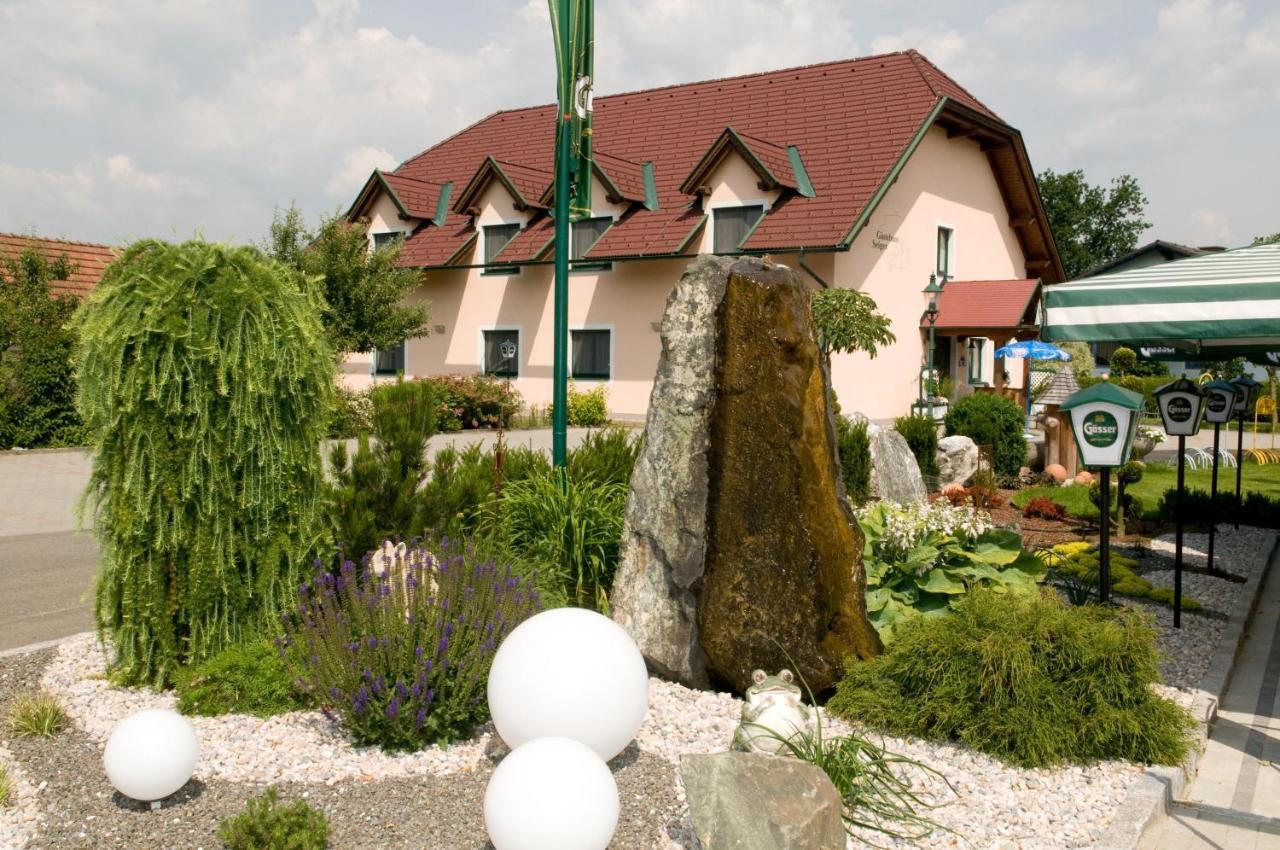 Restaurant Gaestehaus Seiger Sankt Lorenzen bei Knittelfeld ภายนอก รูปภาพ