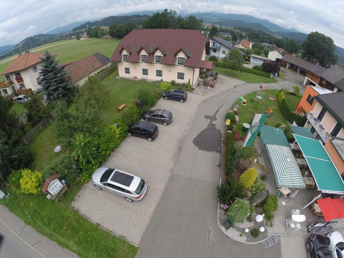 Restaurant Gaestehaus Seiger Sankt Lorenzen bei Knittelfeld ภายนอก รูปภาพ