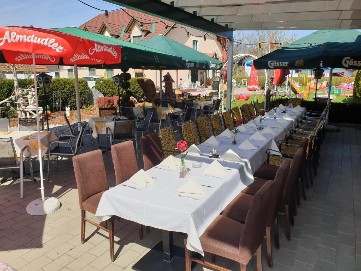 Restaurant Gaestehaus Seiger Sankt Lorenzen bei Knittelfeld ภายนอก รูปภาพ
