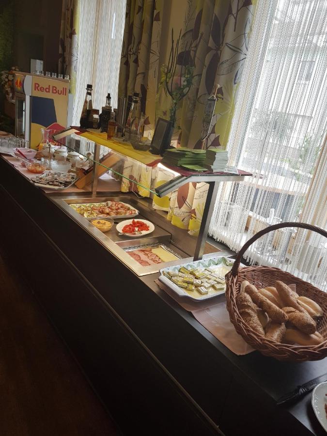 Restaurant Gaestehaus Seiger Sankt Lorenzen bei Knittelfeld ภายนอก รูปภาพ