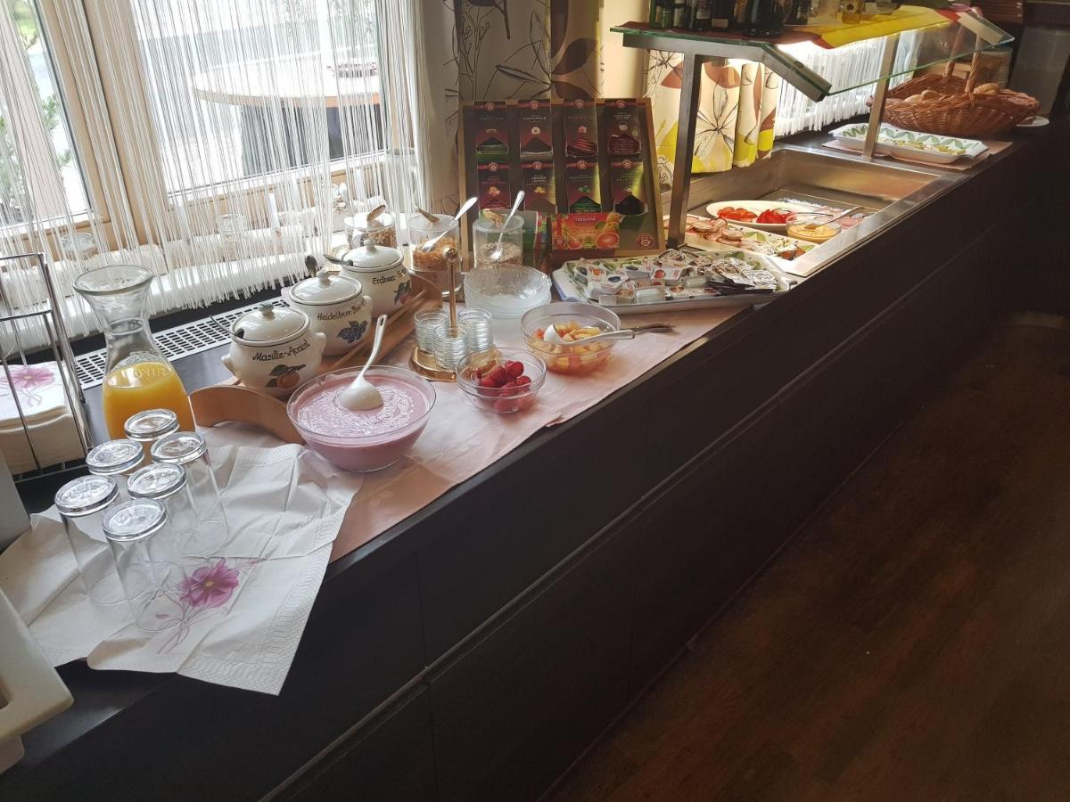 Restaurant Gaestehaus Seiger Sankt Lorenzen bei Knittelfeld ภายนอก รูปภาพ